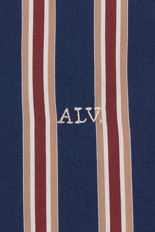 ONE PIECE COLLAR SHIRT IN STRIPED