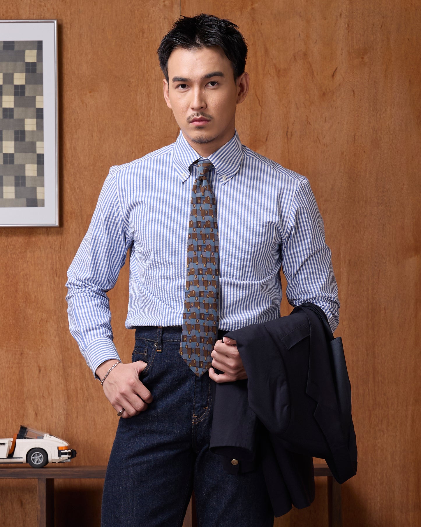 CLASSIC BUTTON DOWN SHIRT in BLUE CANDY STRIPE