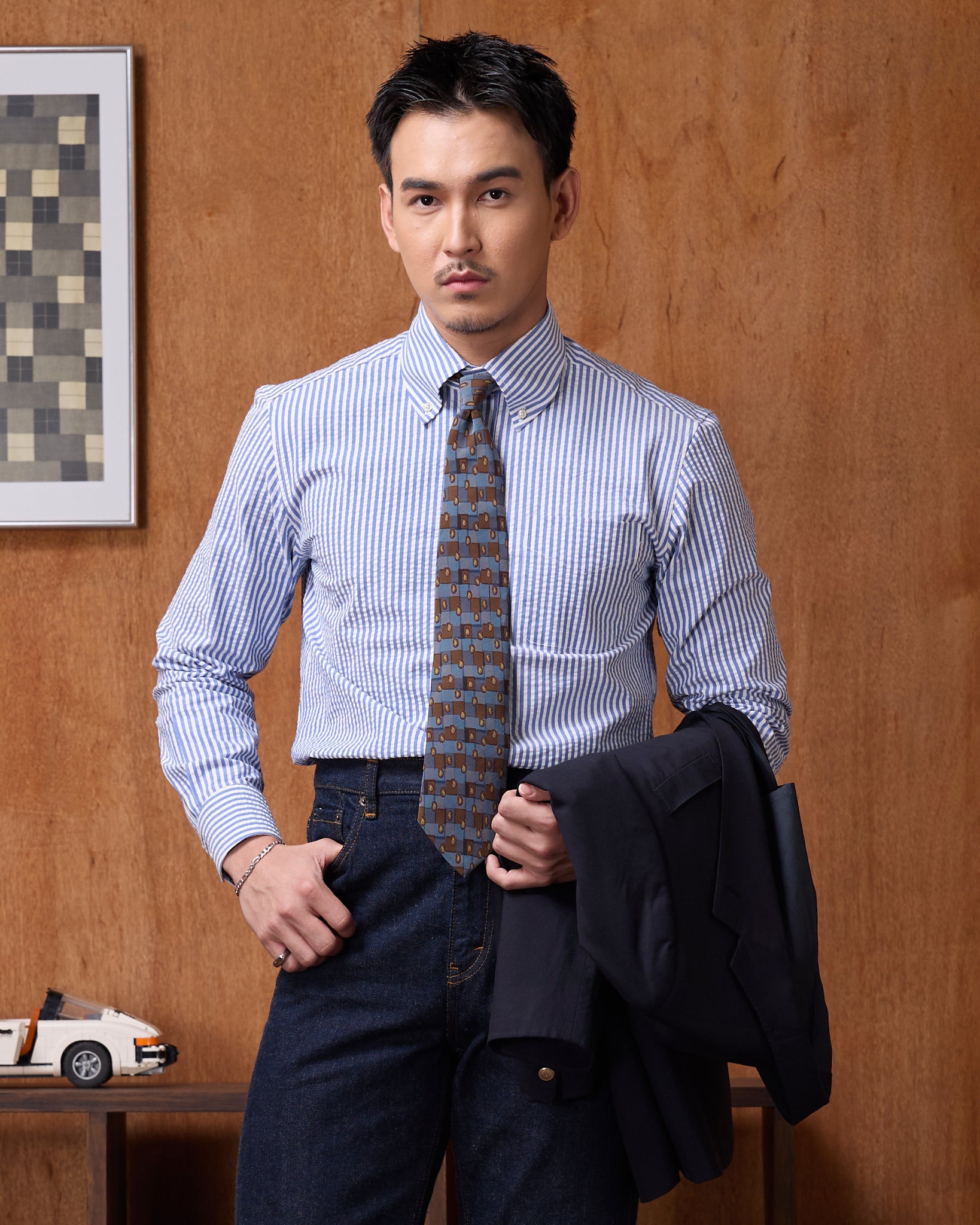 CLASSIC BUTTON DOWN SHIRT in BLUE CANDY STRIPE