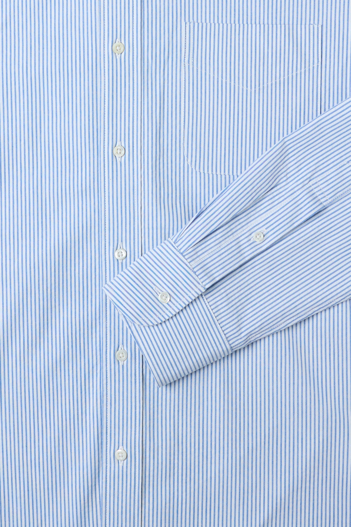 CLASSIC BUTTON DOWN SHIRT in LIGHT BLUE STRIPE