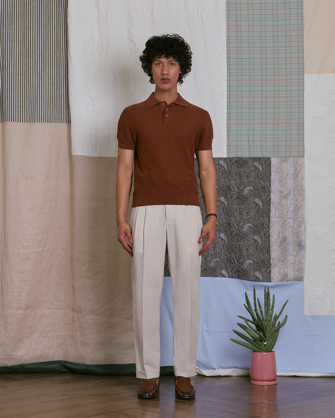 KNITTED POLO SHIRT in BROWN