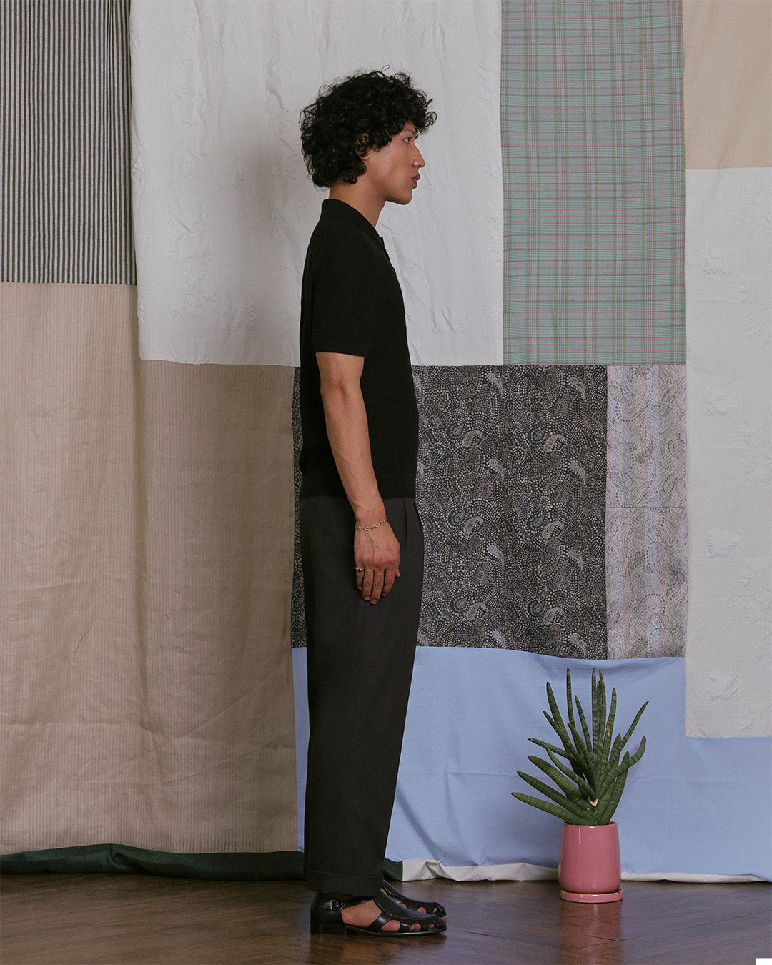 KNITTED POLO SHIRT in BLACK