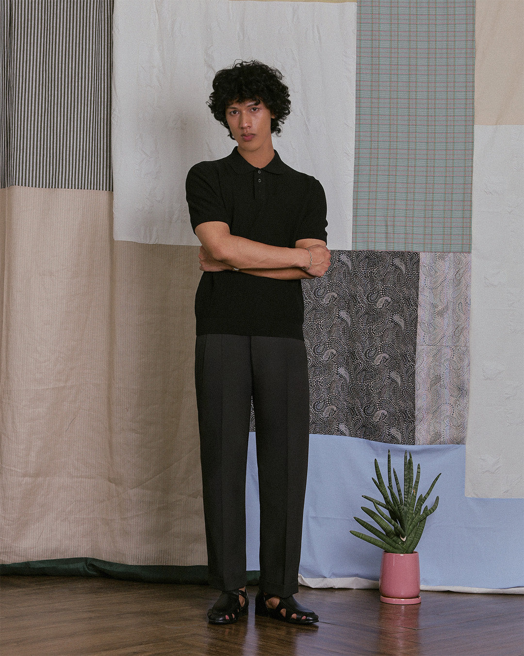 KNITTED POLO SHIRT in BLACK