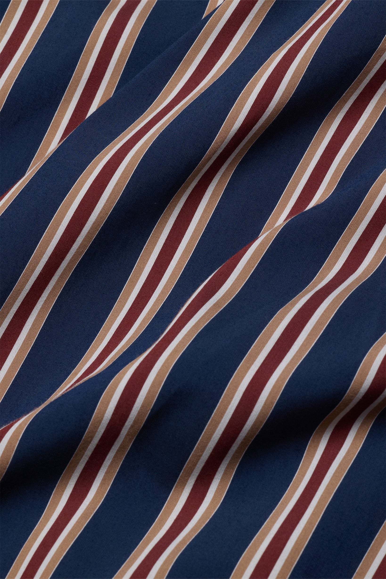 ONE PIECE COLLAR SHIRT IN STRIPED