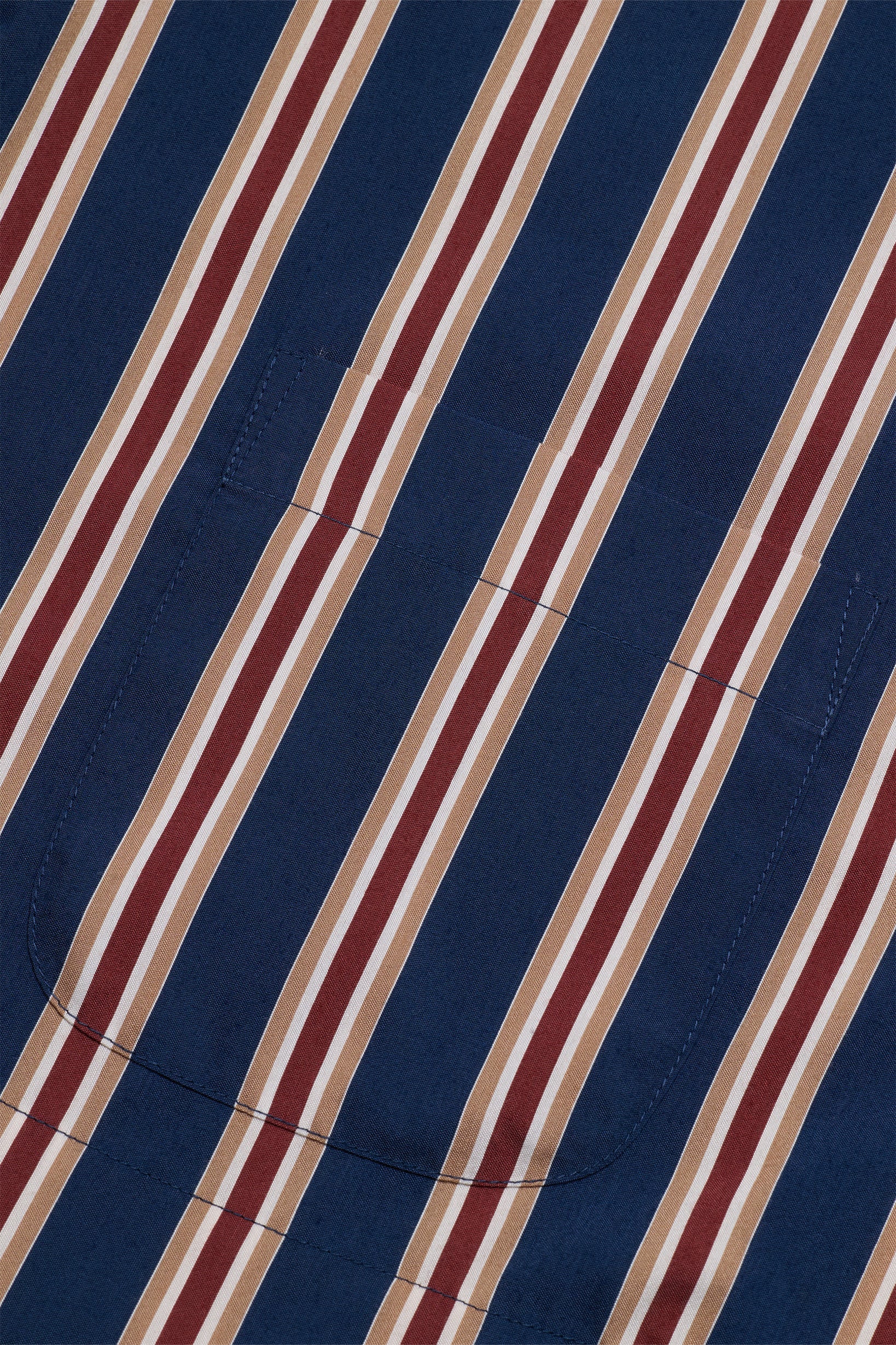 ONE PIECE COLLAR SHIRT IN STRIPED