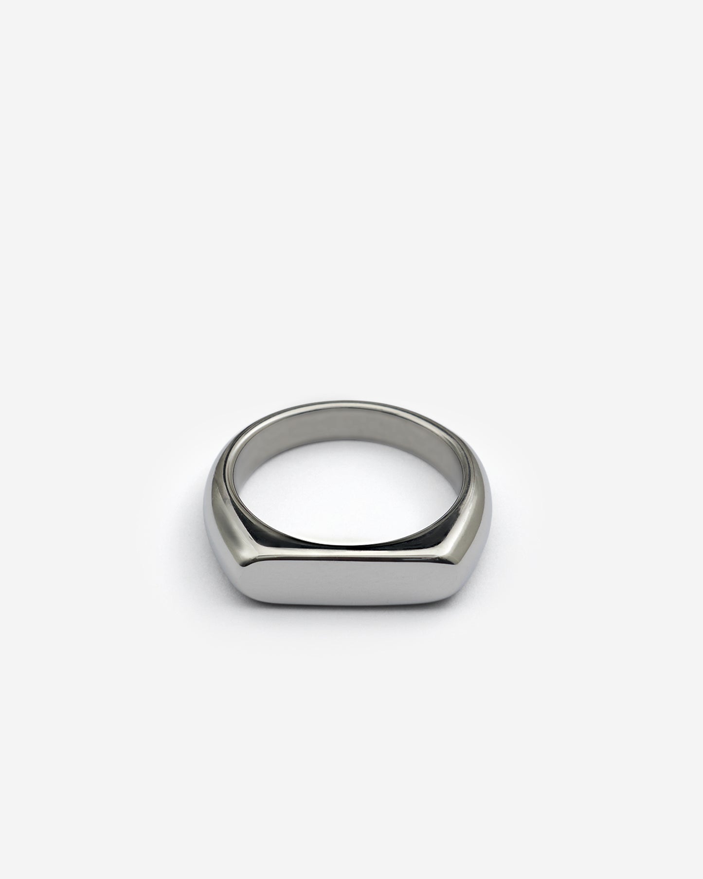 SILVER ROUNDED SIGNET RING