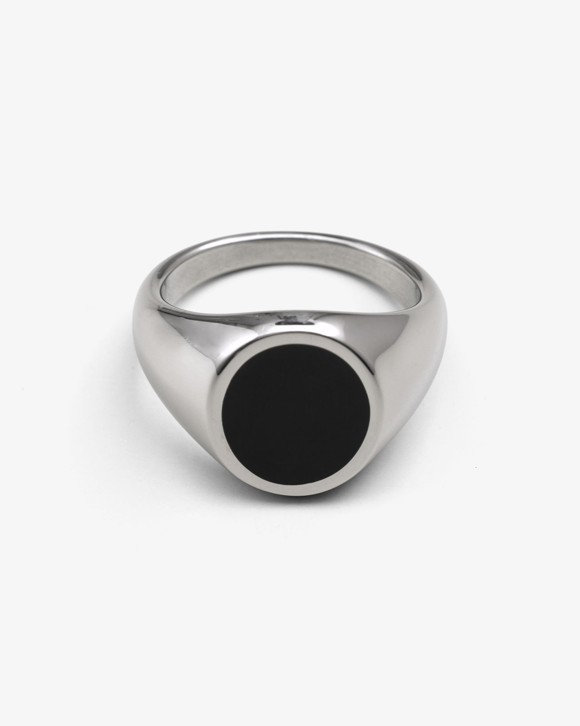 ONYX STREEL SIGNET RING